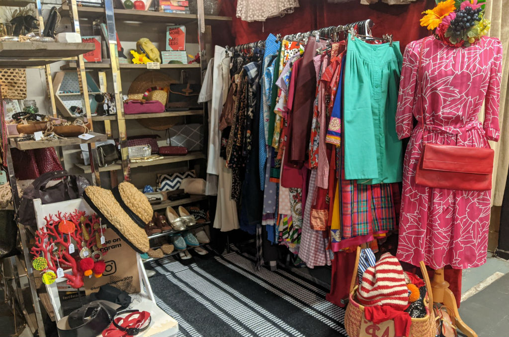 Buy Nothing New Market Store